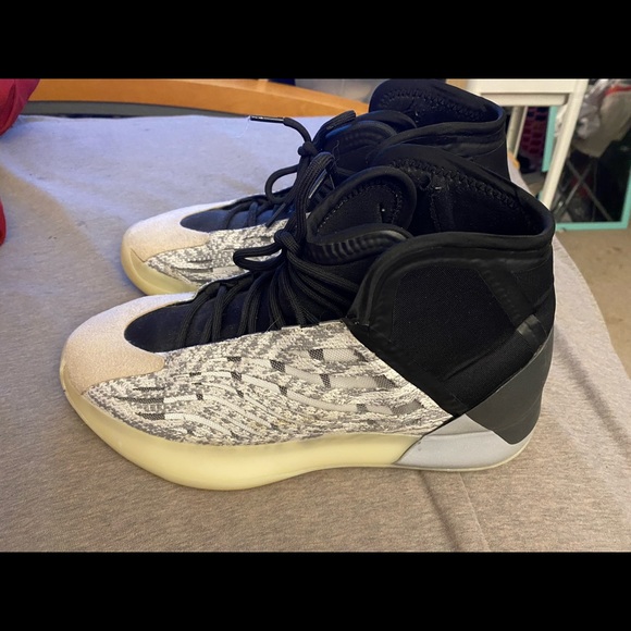 adidas yeezy quantum - Picture 7 of 7